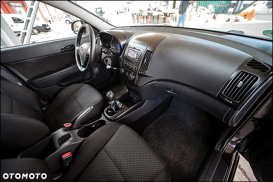 Hyundai i30 - 17