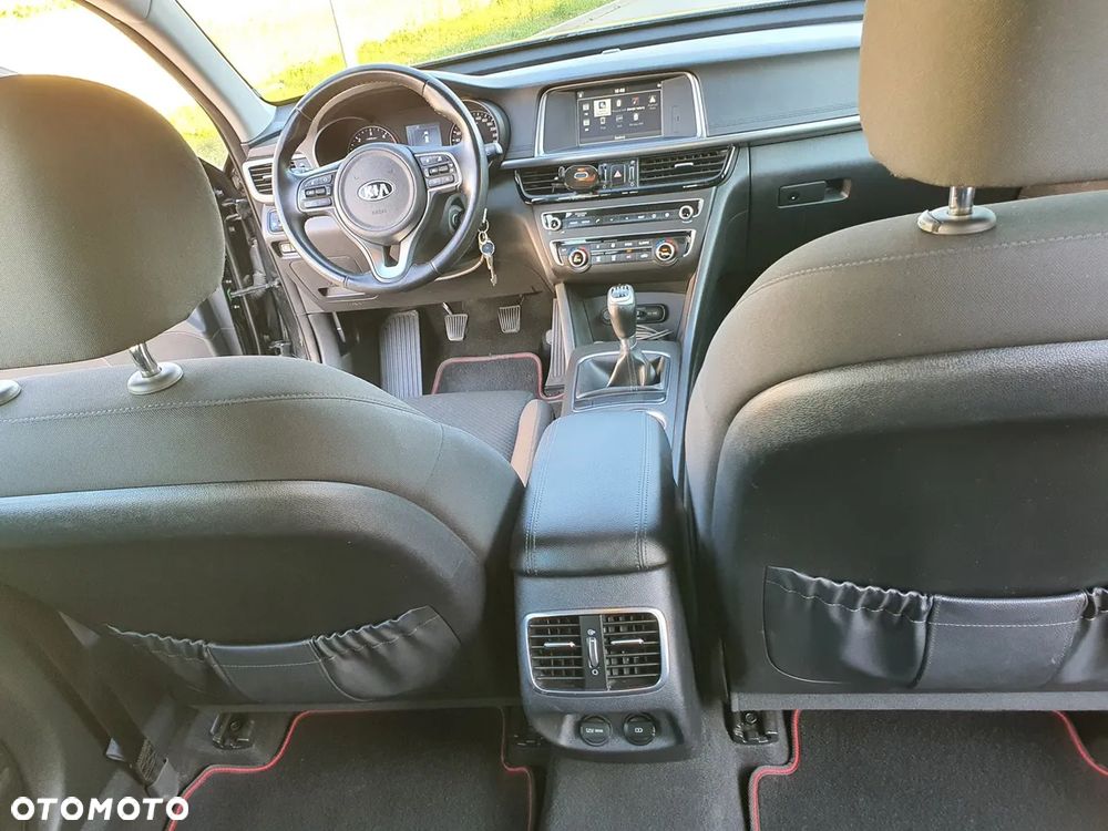 Kia Optima 1.7 CRDI M - 18