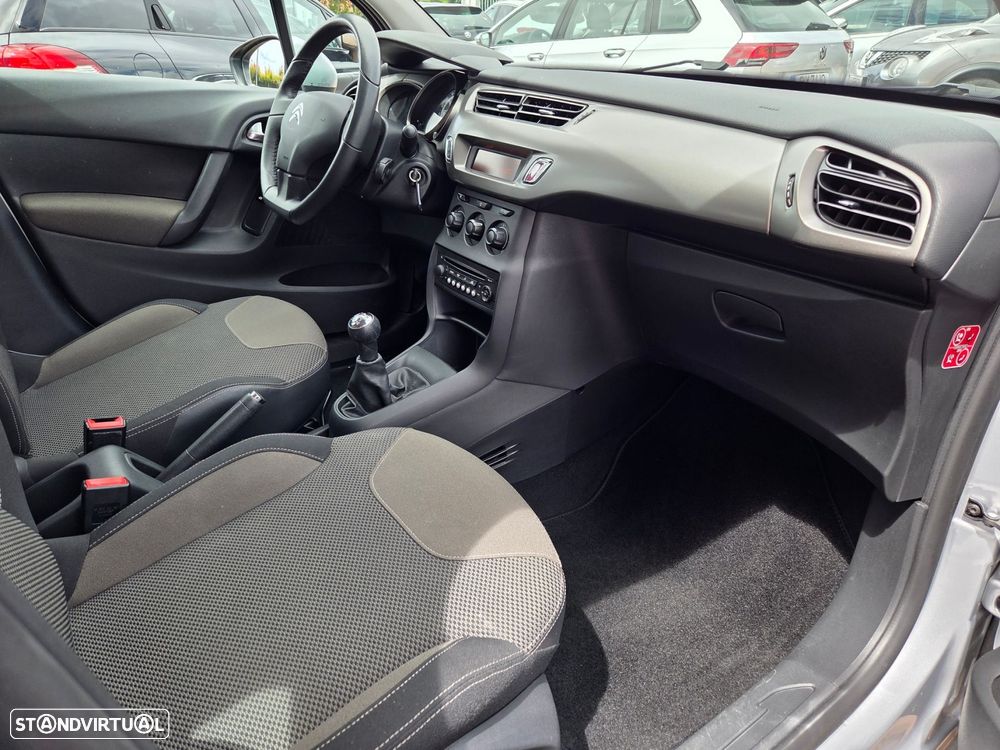 Citroën C3 1.2 VTi Exclusive - 30