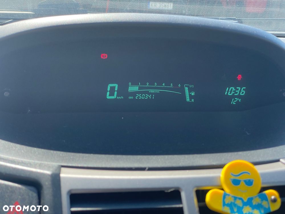 Toyota Yaris 1.4 D-4D Terra A/C - 8