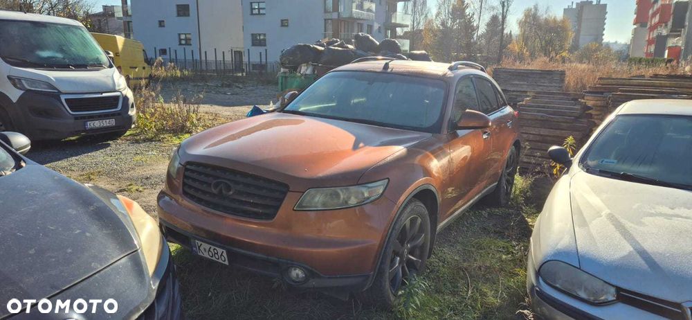 Infiniti FX - 1