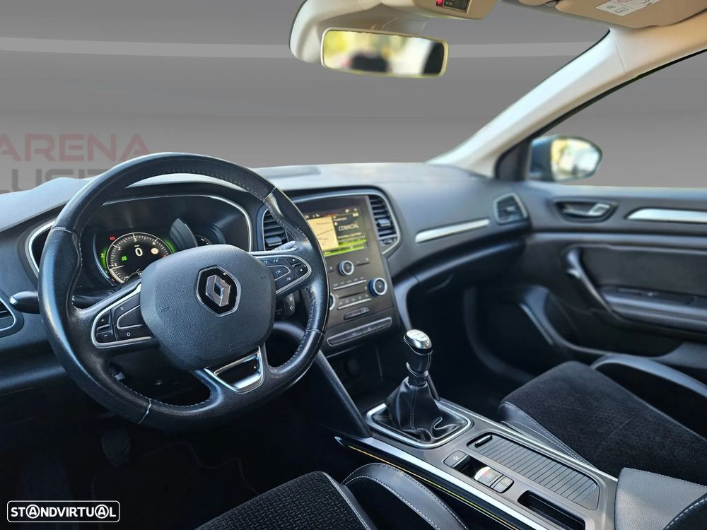 Renault Mégane Sport Tourer 1.6 dCi Intens - 25