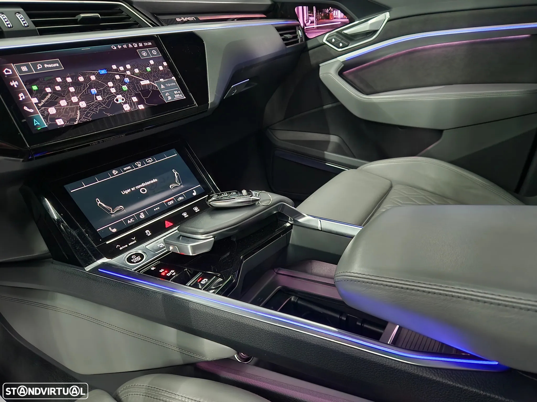 Audi e-tron 55 quattro S line - 23