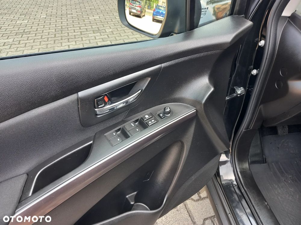 Suzuki S-Cross 1.4 SHVS Premium 4WD - 11