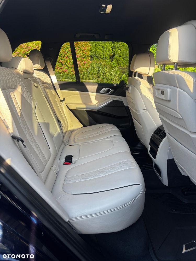 BMW X5 xDrive40i - 34