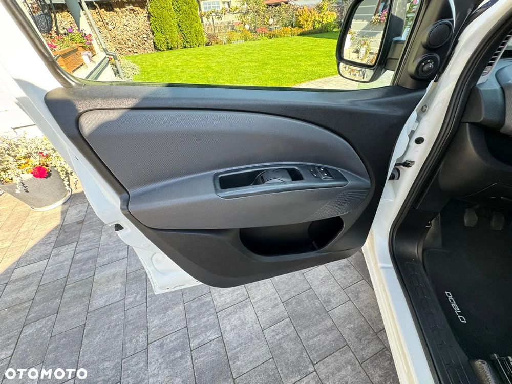 Fiat Doblo 1.3 16V Multijet Active - 9