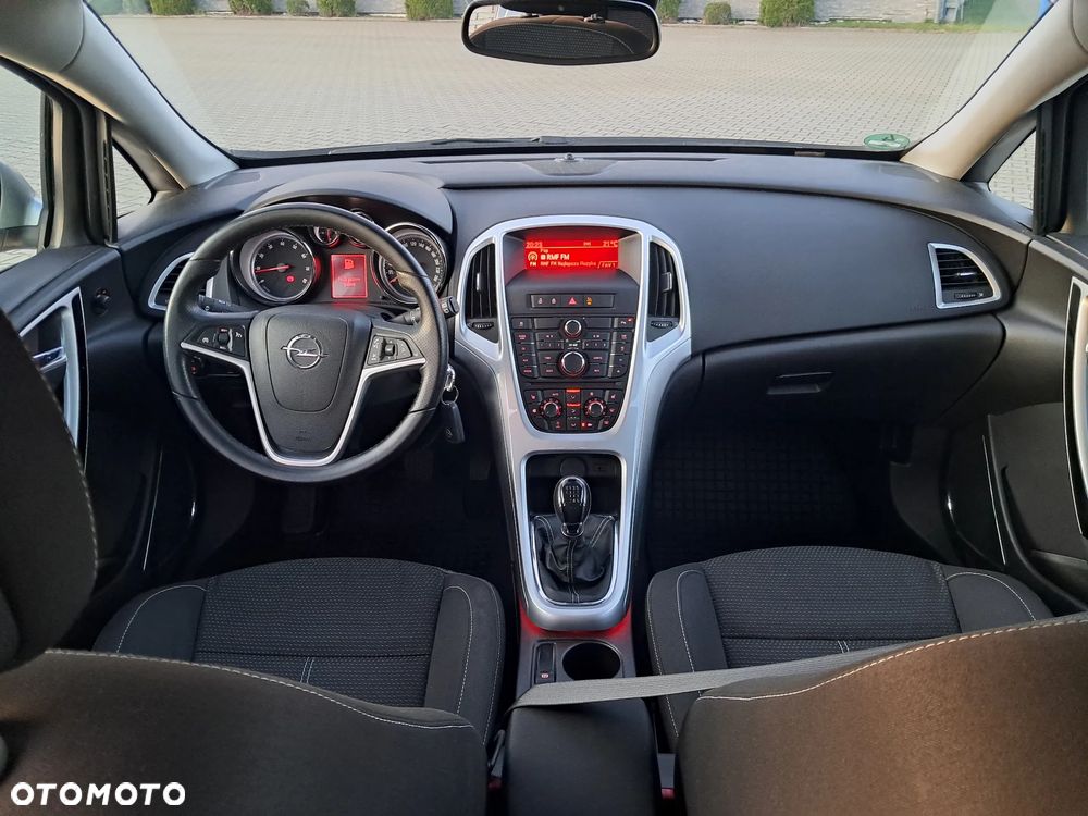 Opel Astra 1.4 Turbo Innovation - 2