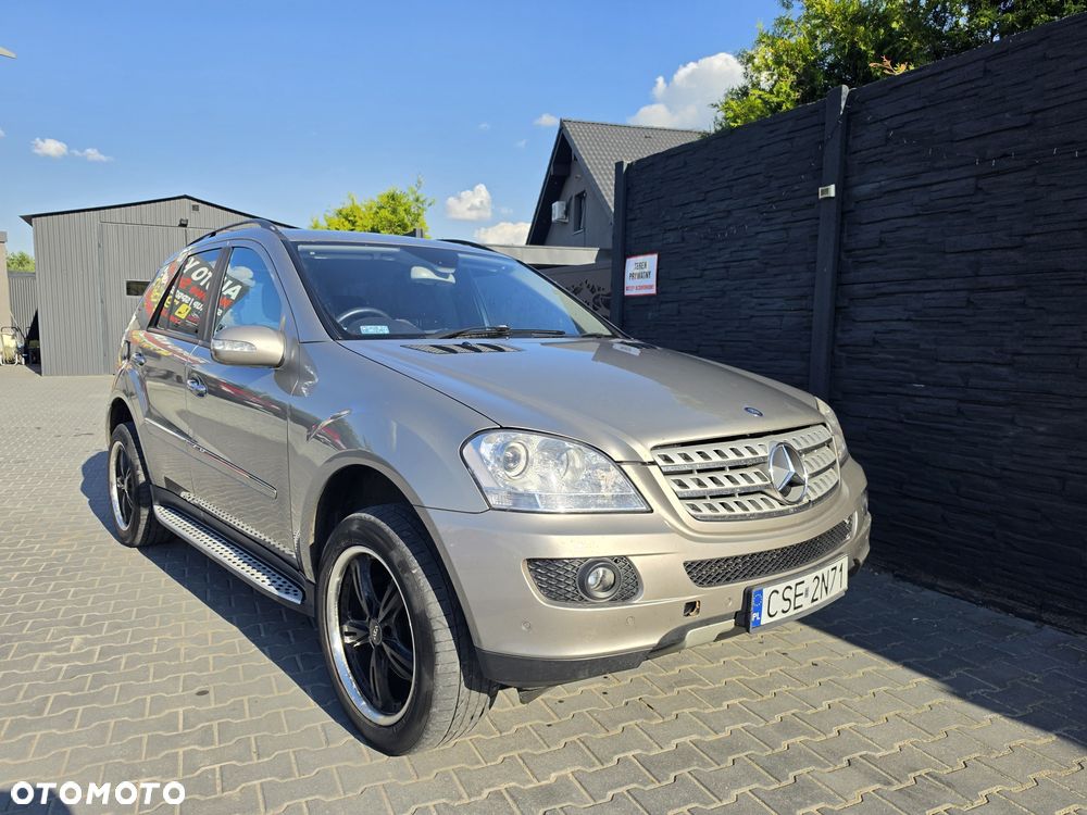 Mercedes-Benz ML - 6