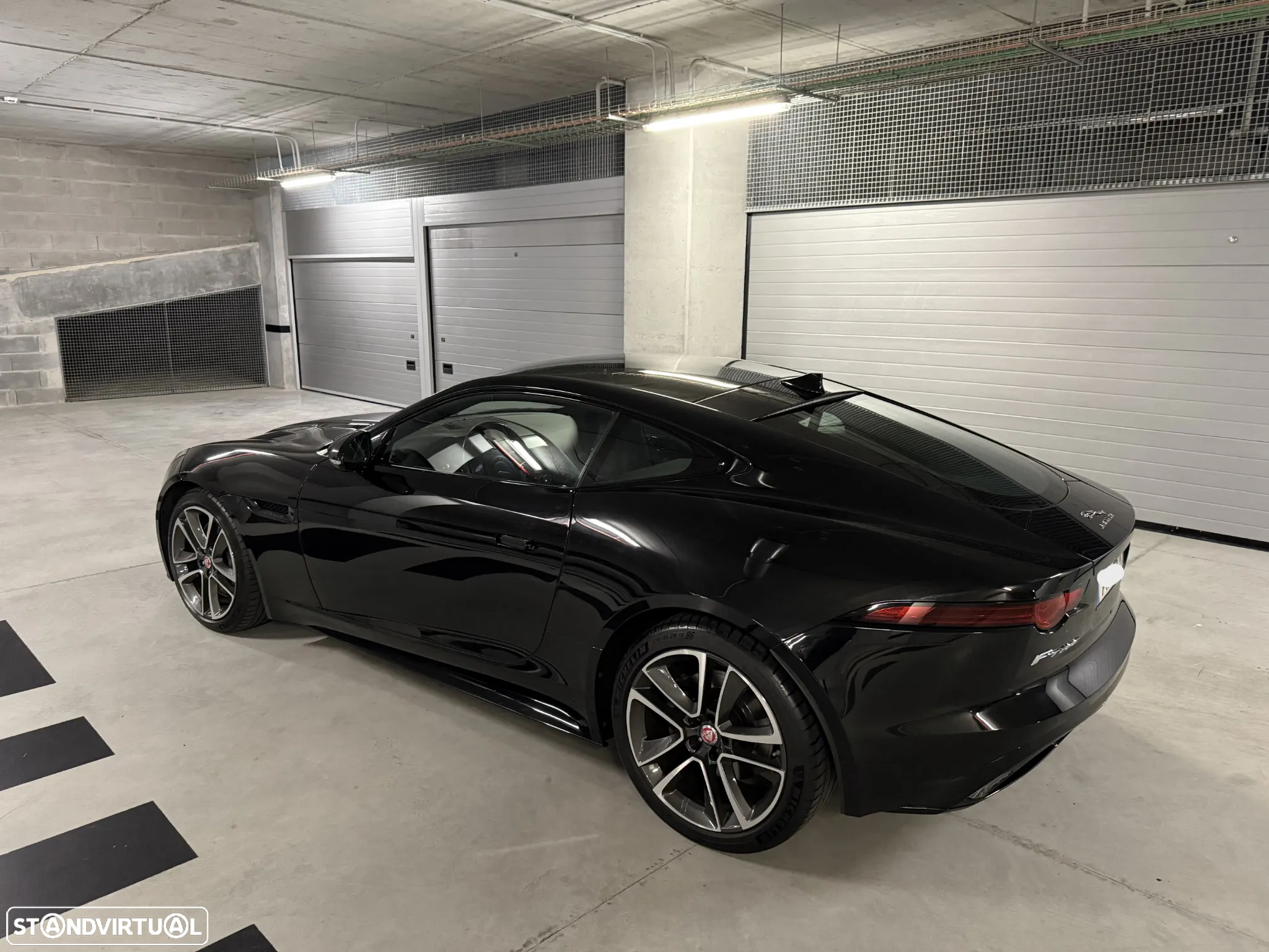 Jaguar F-Type Coupe 2.0 Aut. R-Dynamic - 4