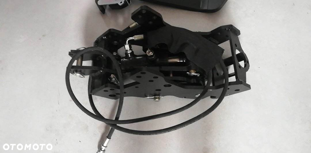 przedni zaczep TUZ John Deere 2320 2032R LVB24811 - 8