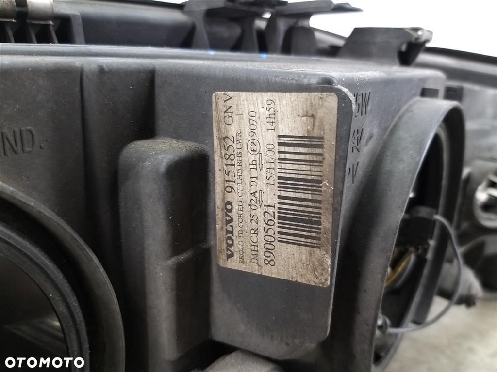 Reflektor lampa przód prawa Volvo S60 I 2000–2010 VALEO 9151852 - 5