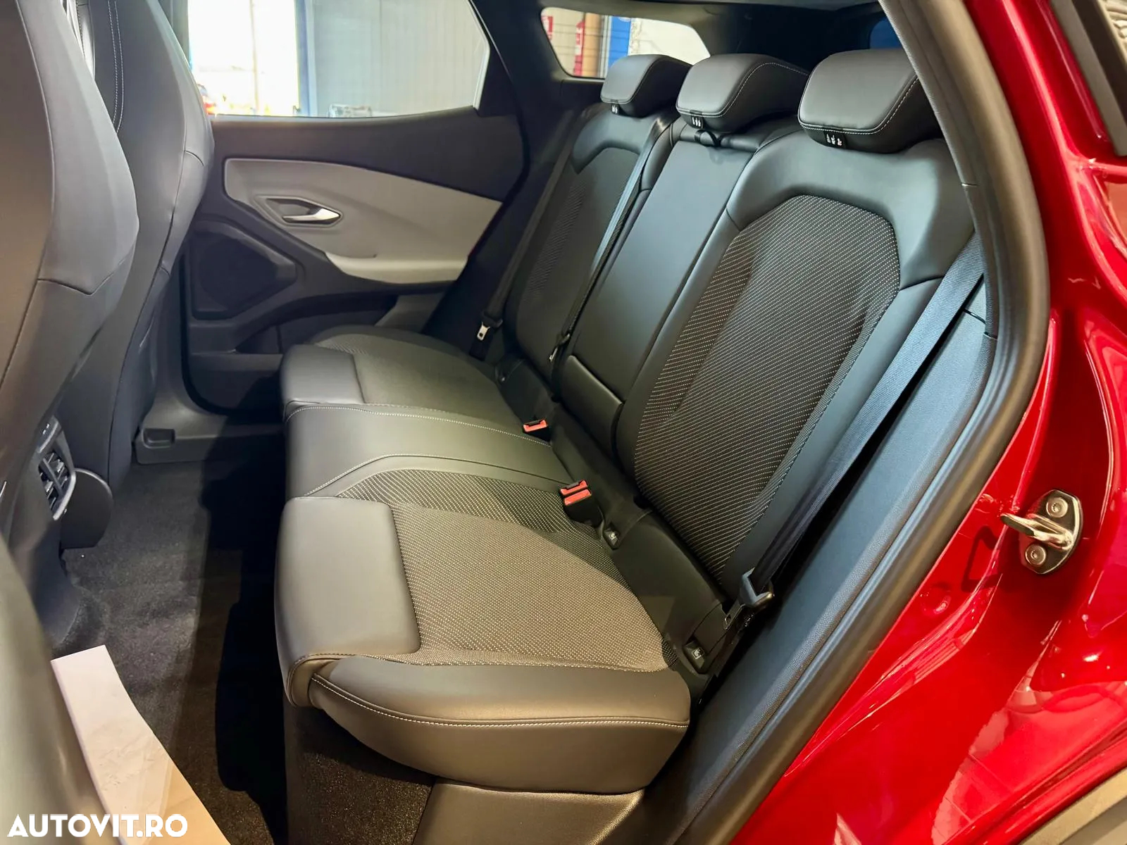 Ford Explorer Elektromotor mit Extended Range RWD 77kWh Select - 4