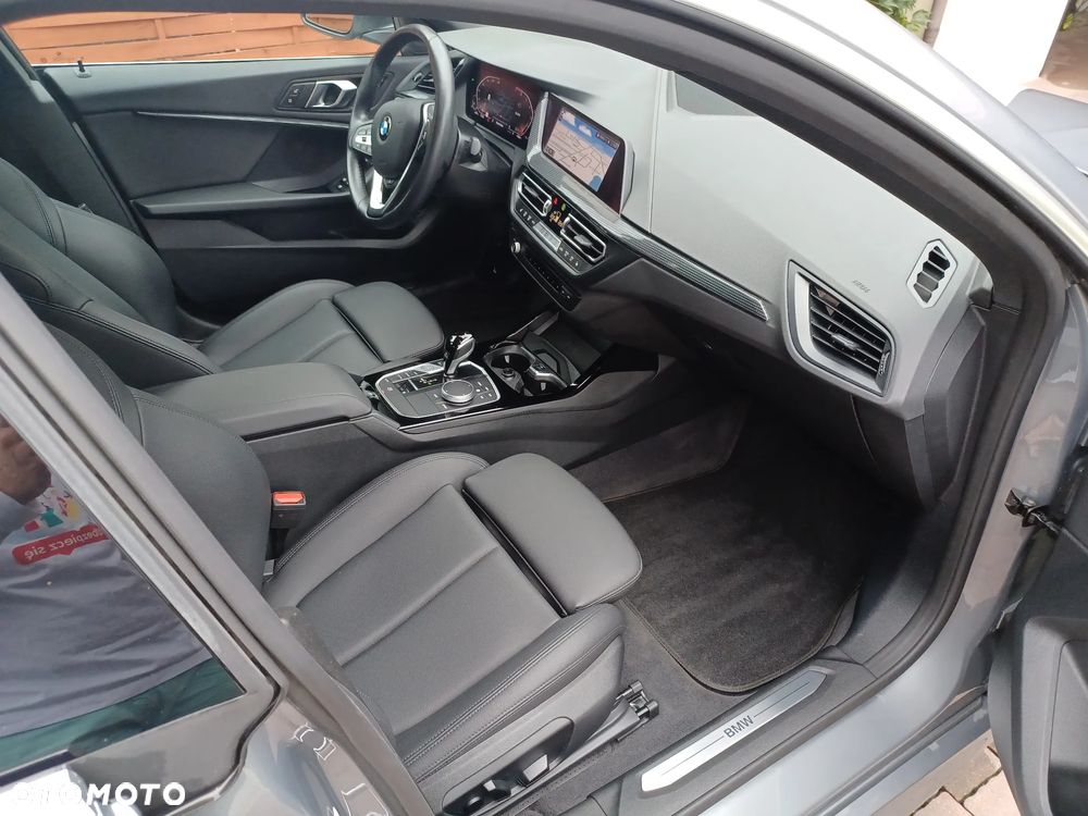 BMW Seria 2 - 17