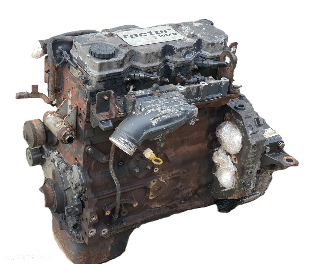 SILNIK IVECO EUROCARGO 3.9 TECTOR  F4AE0481A - 1