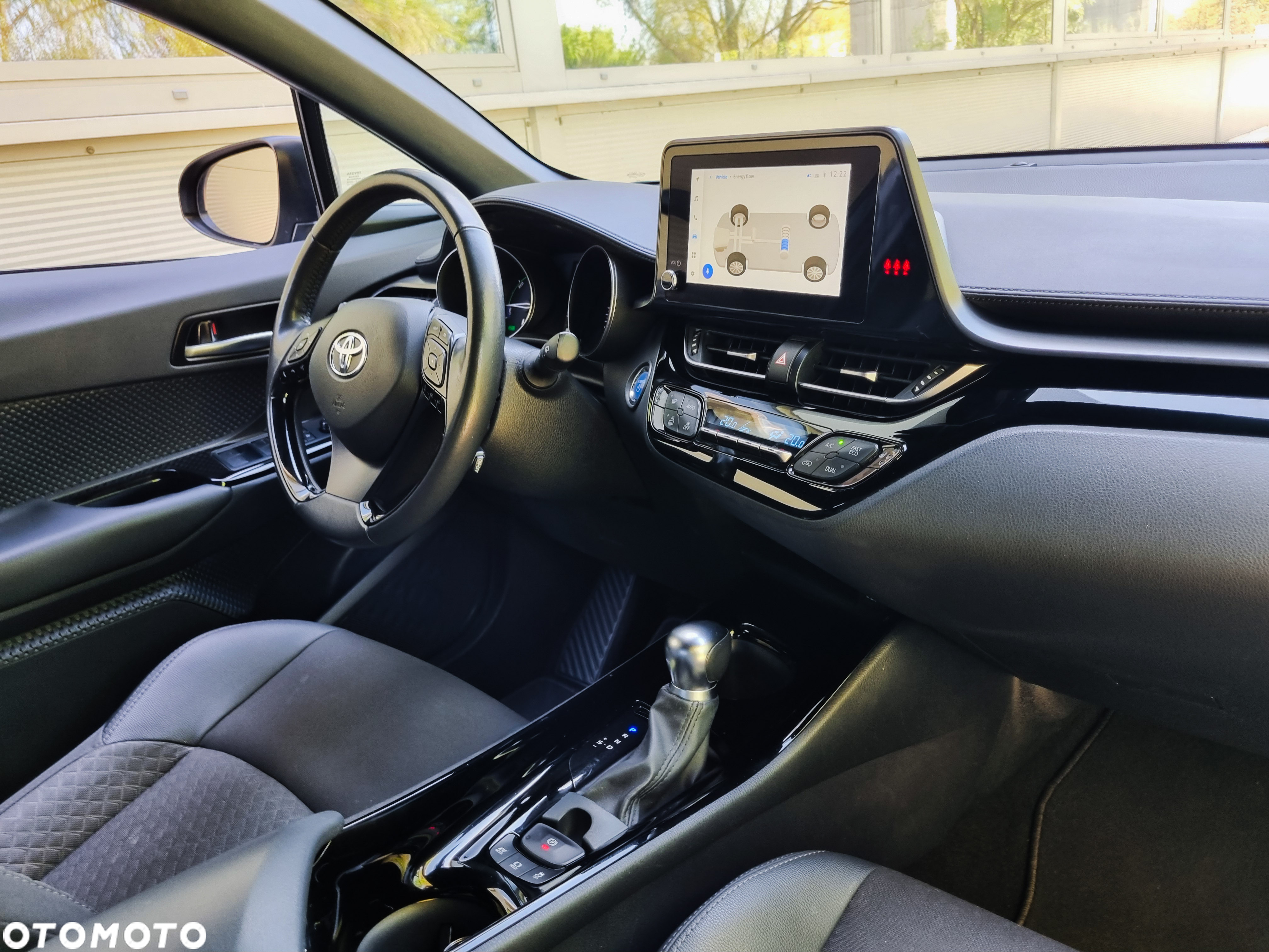 Toyota C-HR 2.0 Hybrid Style - 12
