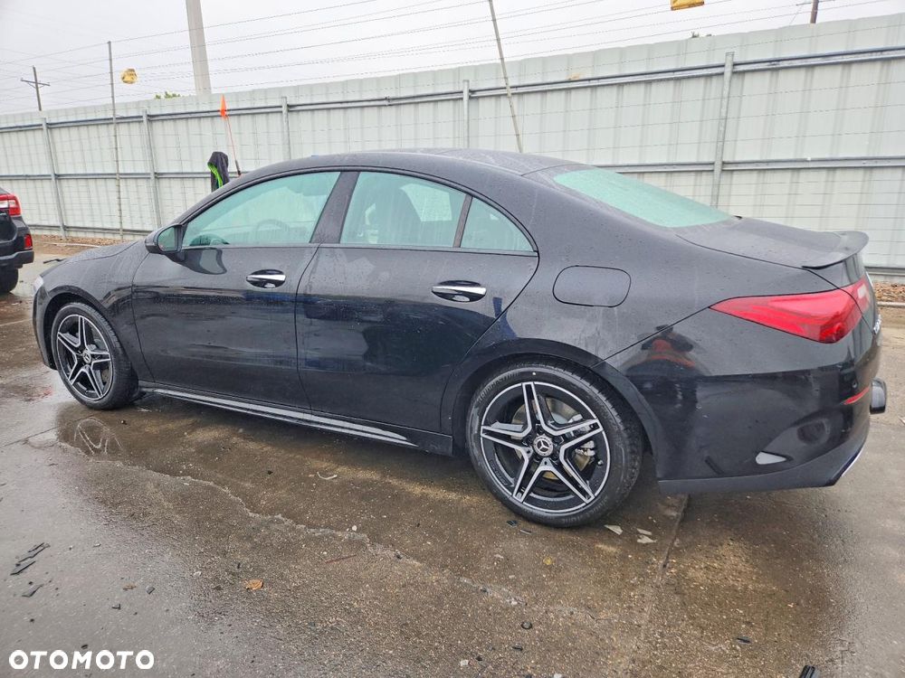 Mercedes-Benz CLA 250 AMG Line 7G-DCT - 2