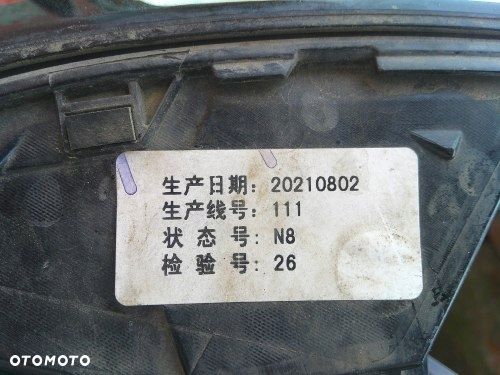 MG ZS VS LIFT LAMPA TYLNA PRAWA LED ORYGINAŁ 10571682 - 7