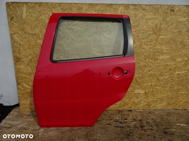 DRZWI LEWY TYŁ LEWE TYLNE DAIHATSU YRV - 1