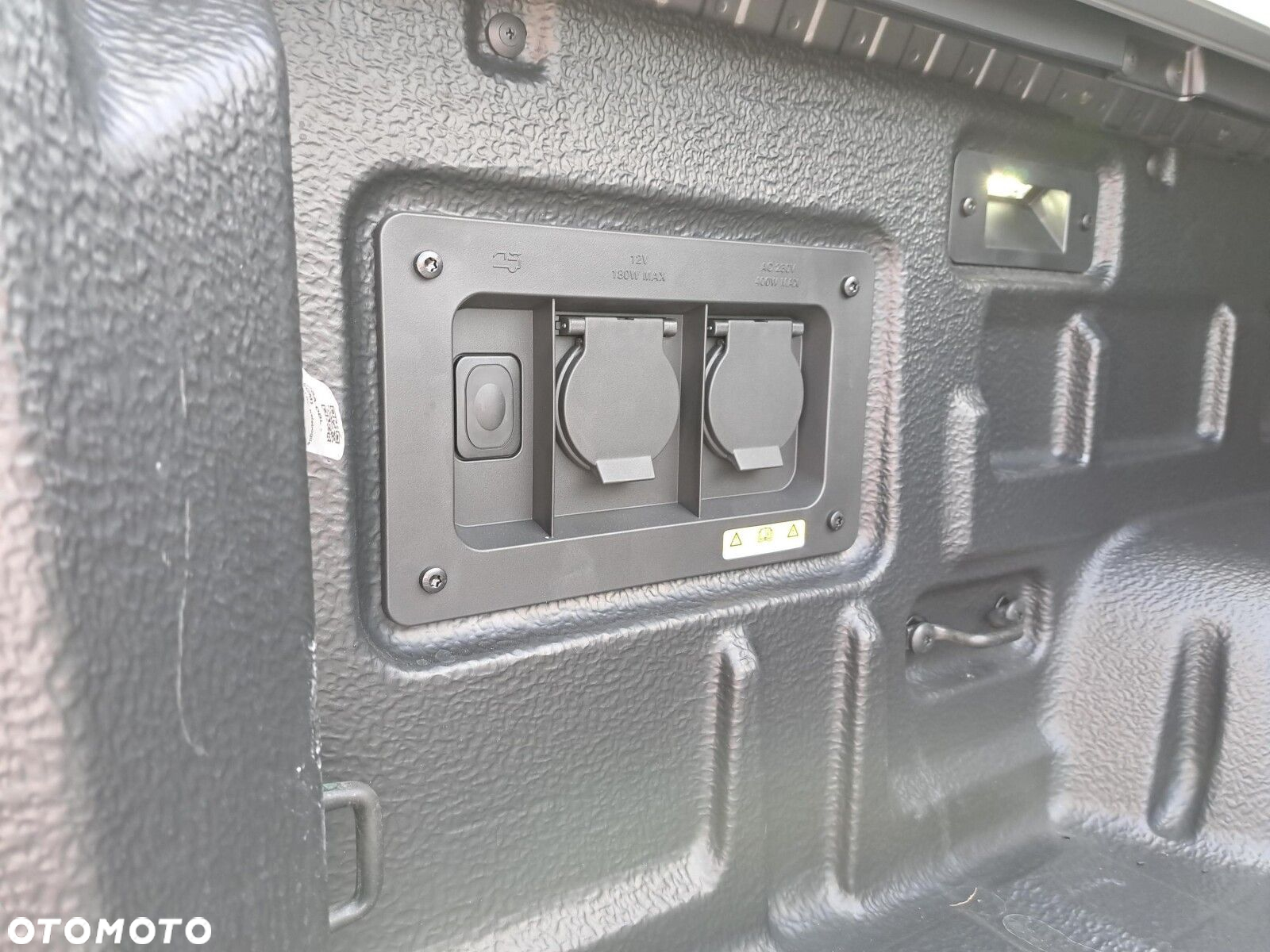 Volkswagen Amarok - 20