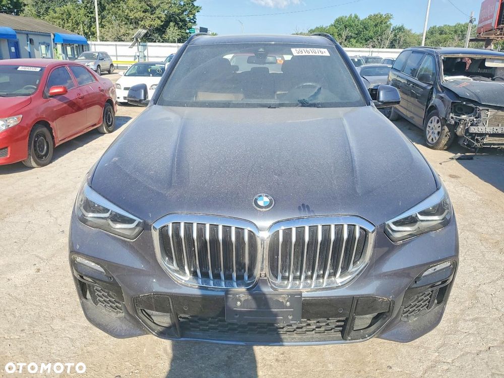 BMW X5 xDrive40i - 5