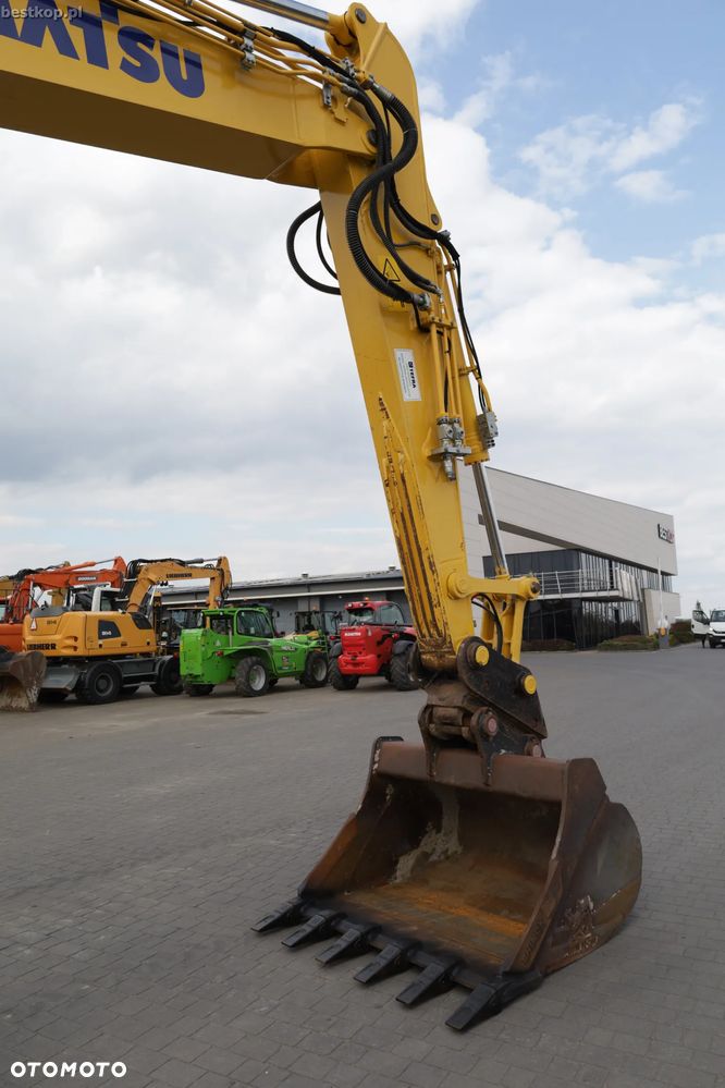 Komatsu PC210LC-11 - 14
