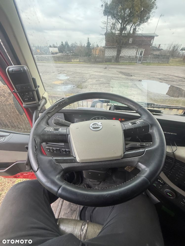 Volvo FH - 18