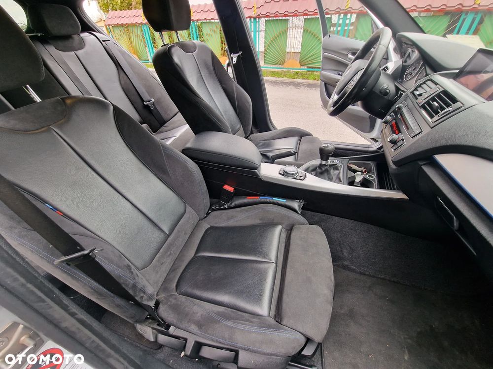 BMW Seria 1 118d Sport Line - 13