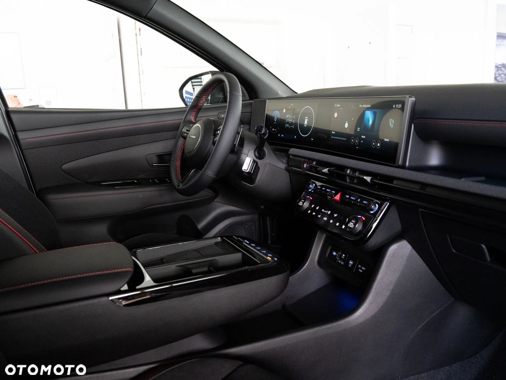 Hyundai Tucson 1.6 T-GDi N-Line 2WD DCT - 29