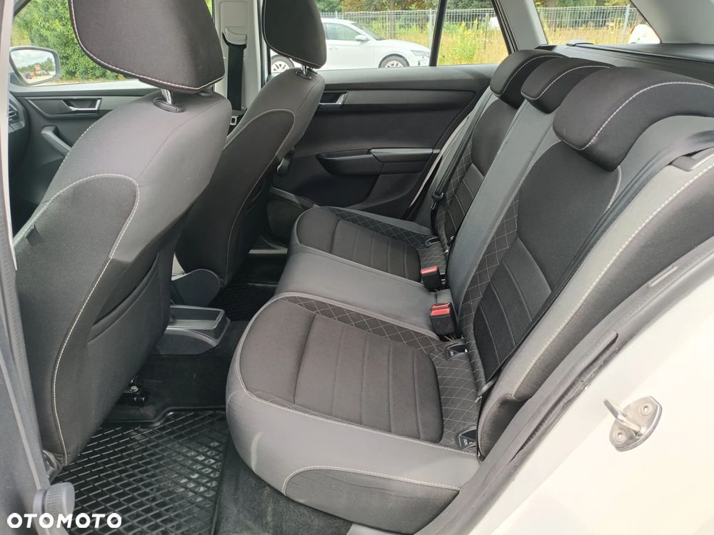 Skoda Fabia 1.0 Ambition Plus - 13