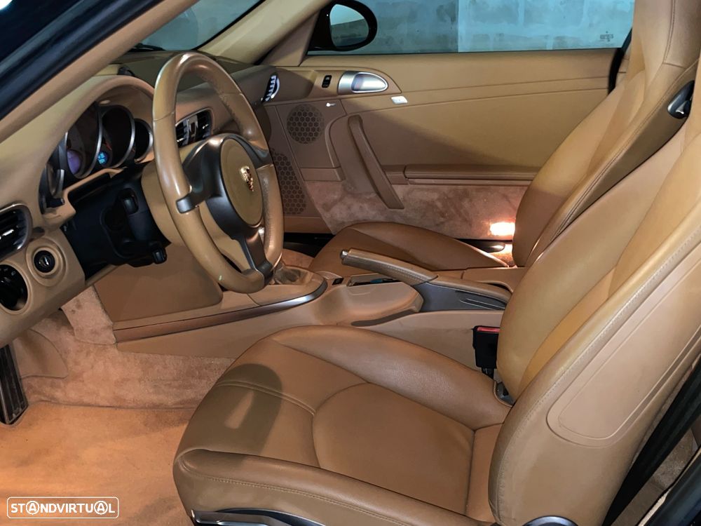 Porsche 911 (997) Carrera S - 9