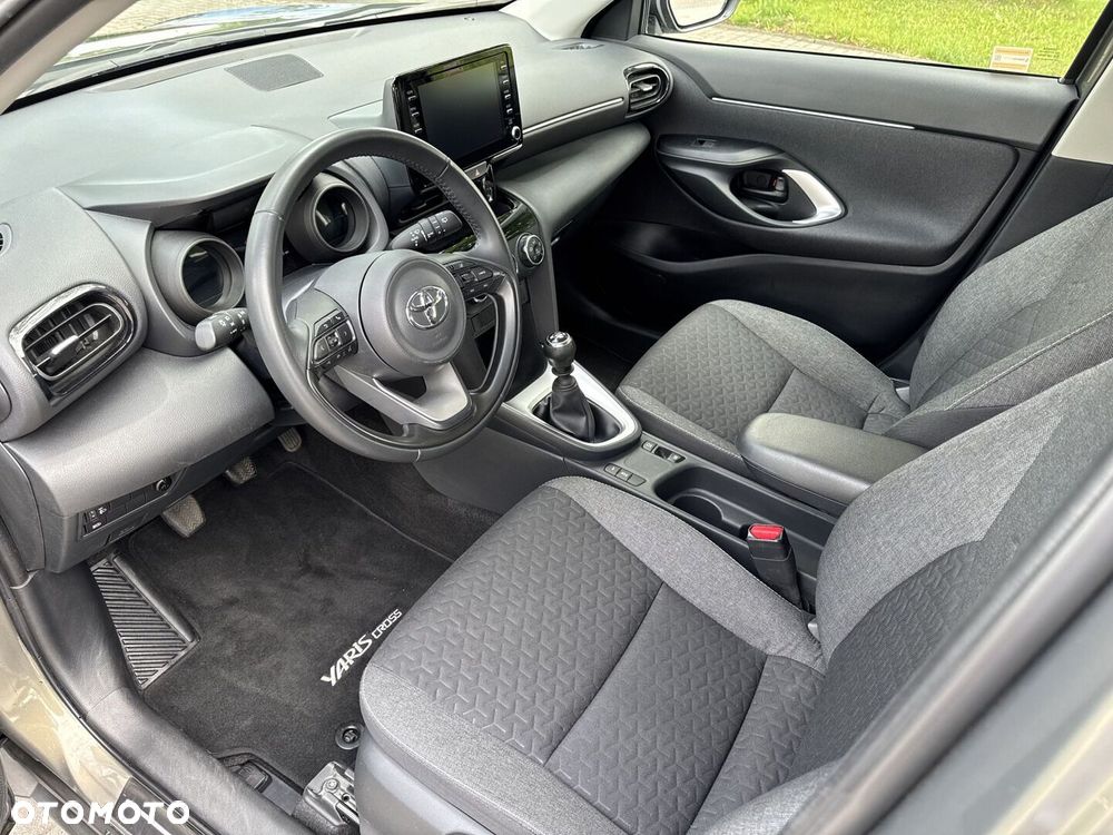 Toyota Yaris Cross 1.5 Comfort - 12