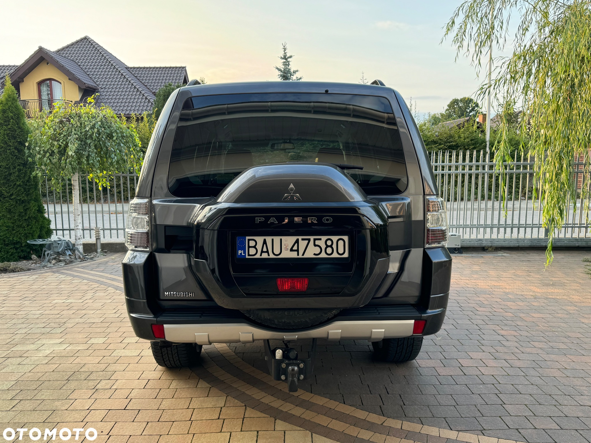 Mitsubishi Pajero - 14