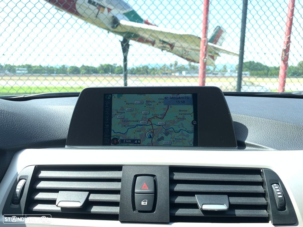 BMW 320 d Auto Pack M - 25