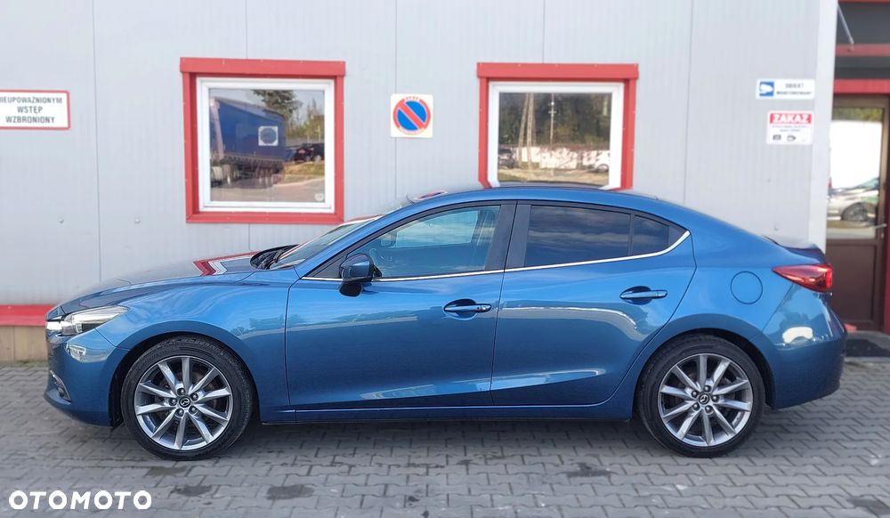 Mazda 3 2017 photo 3