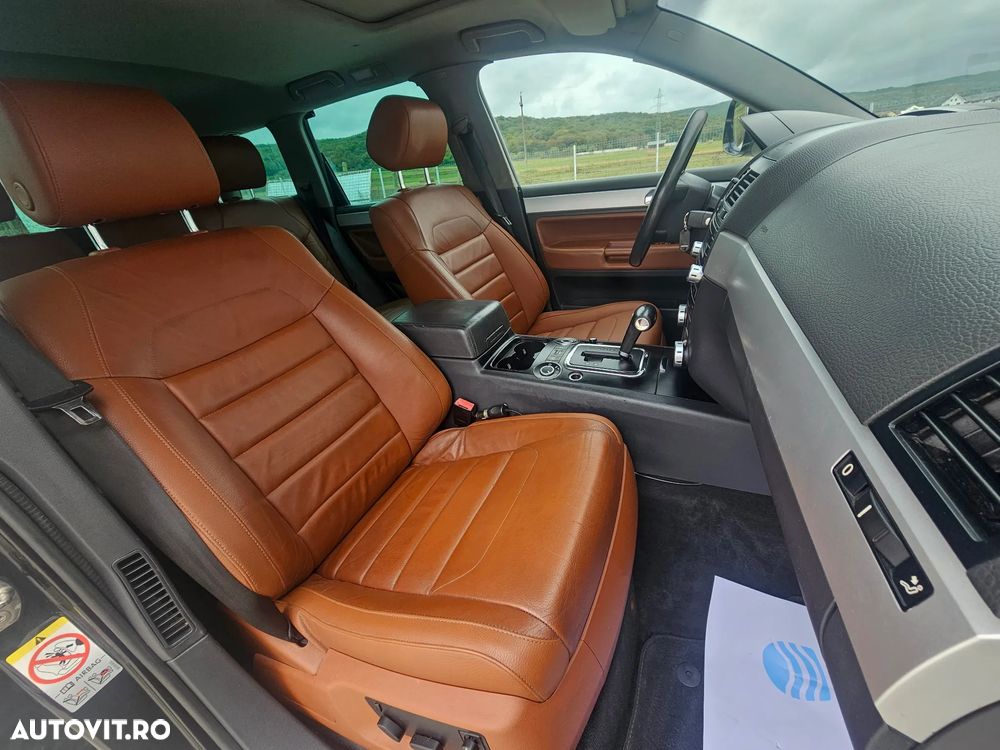 Volkswagen Touareg 3.0 V6 TDI Aut. - 12