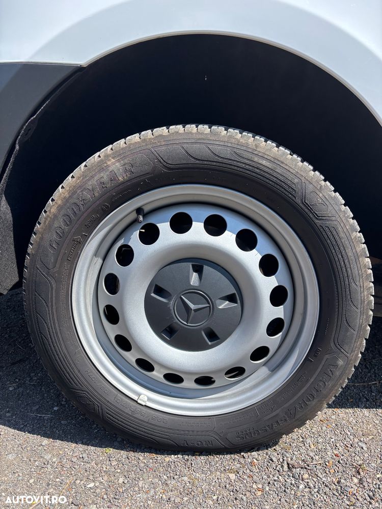 Mercedes-Benz Vito - 13