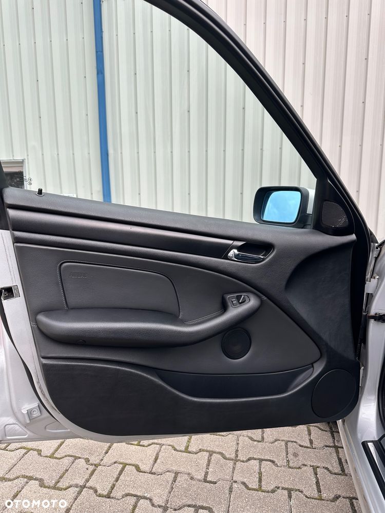 BMW Seria 3 320d - 8