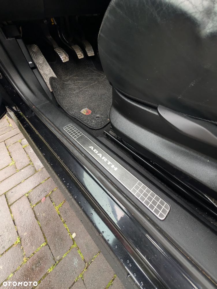 Fiat Grande Punto 1.4T-Jet Abarth - 8