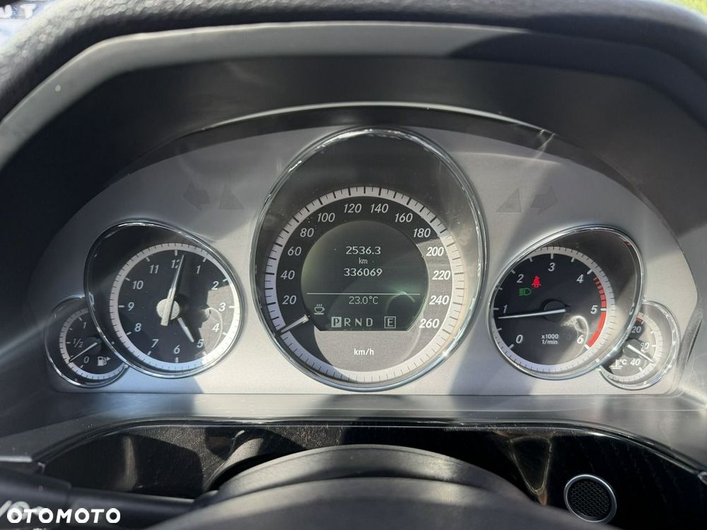 Mercedes-Benz Klasa E 220 BlueTEC 7G-TRONIC Avantgarde - 22