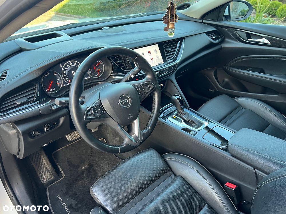 Opel Insignia 2.0 CDTI Cosmo - 17