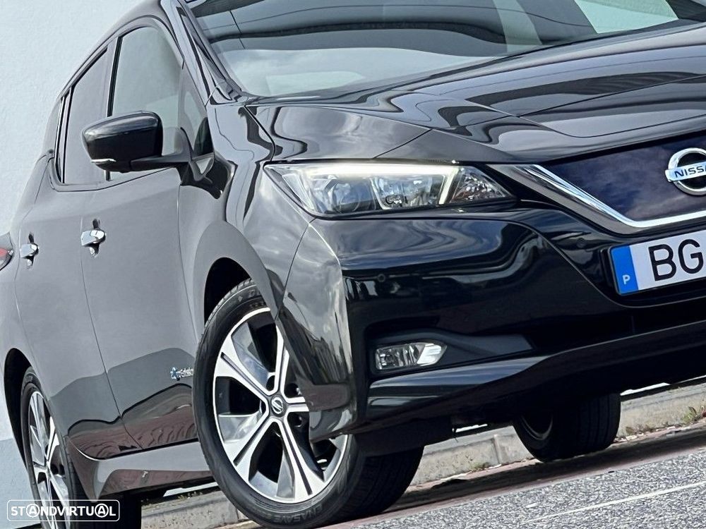 Nissan Leaf N-Connecta Two Tone - 28