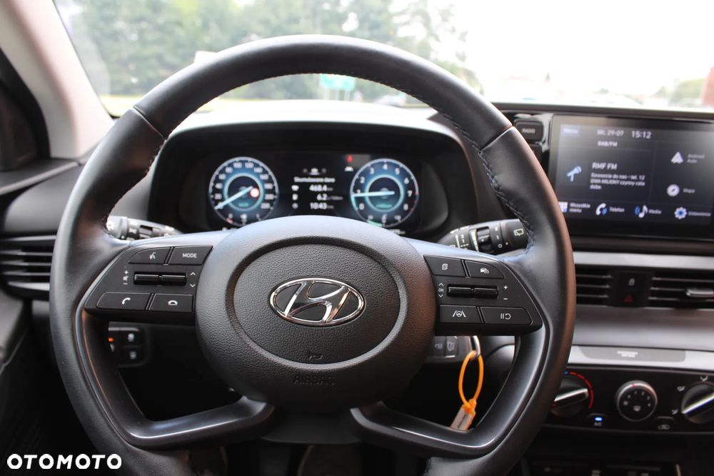 Hyundai i20 - 24