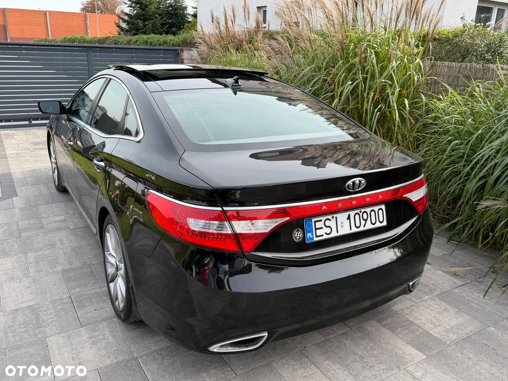 Hyundai Azera - 4