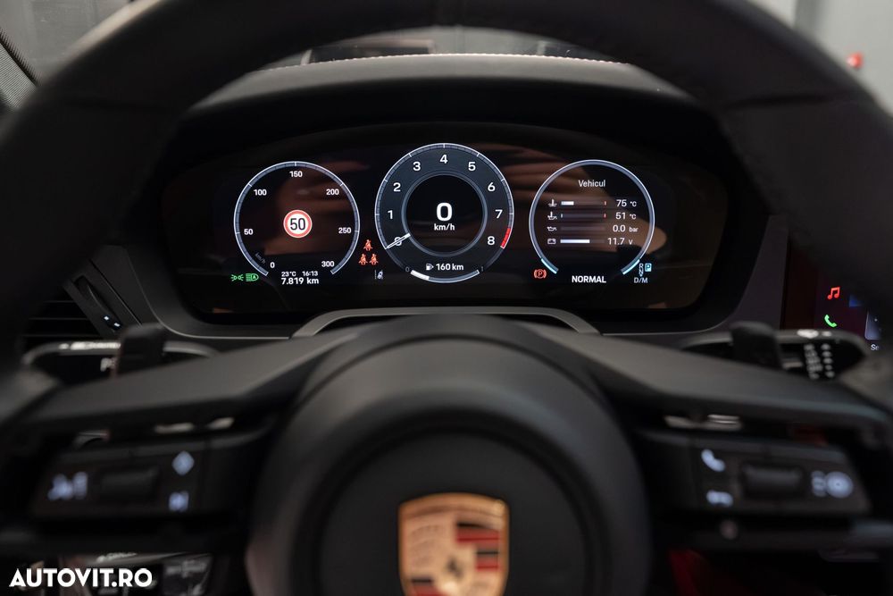 Porsche 911 Carrera PDK - 19