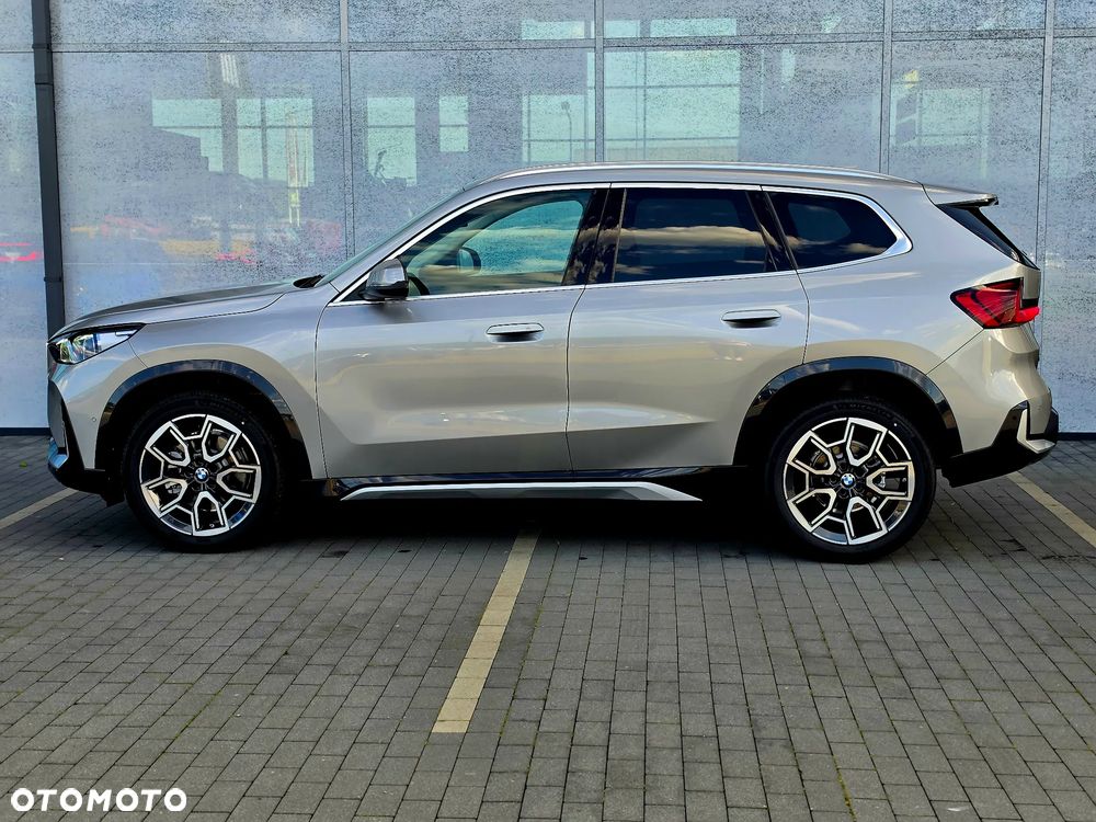 BMW X1 sDrive20i mHEV xLine - 3