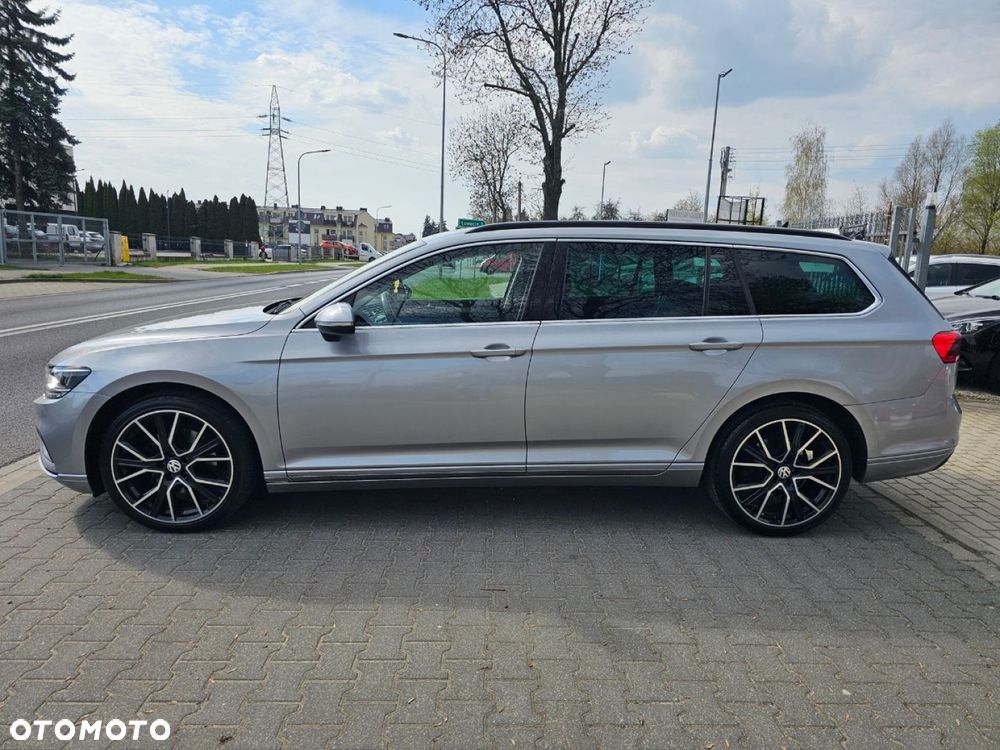 Volkswagen Passat - 14
