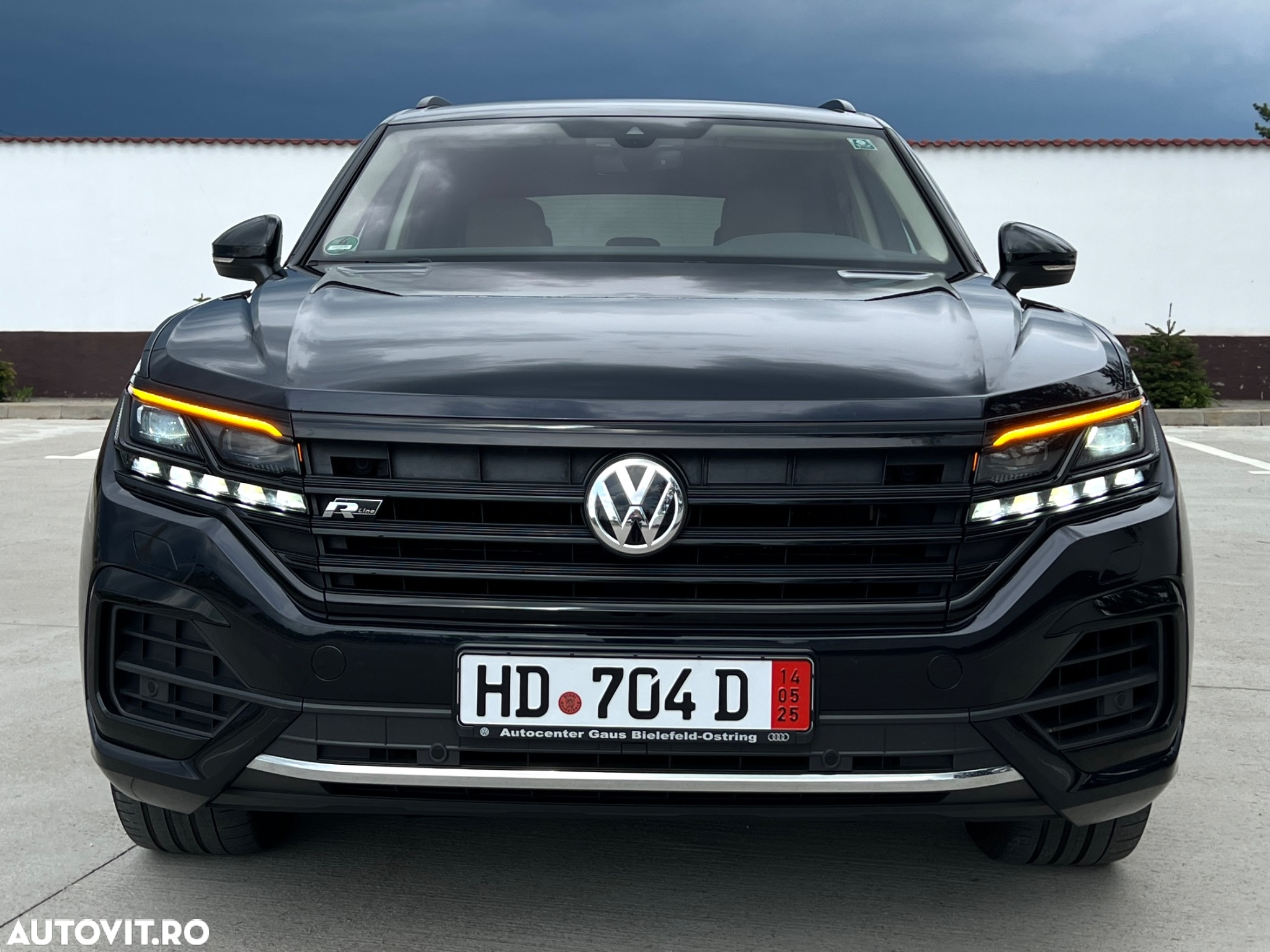 Volkswagen Touareg 3.0 V6 TDI 4Motion DPF Automatik R-Line - 33