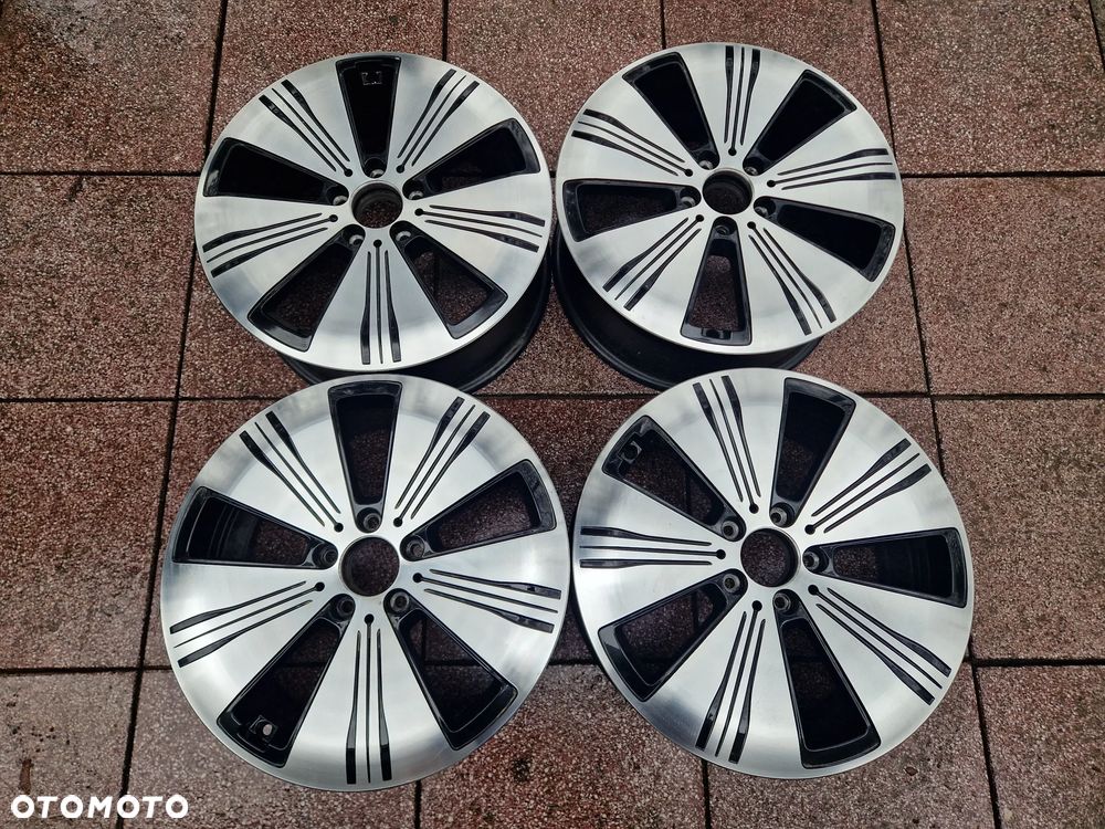 Felgi Mercedes EQA ET 53,5 7,5J x 18H2 N - 1