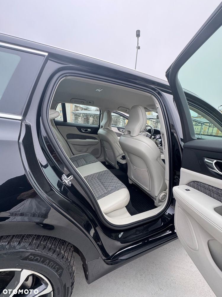 Volvo V60 D3 Momentum Pro - 19