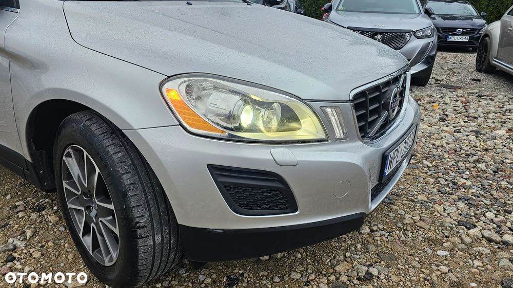 Volvo XC 60 D3 Momentum - 25